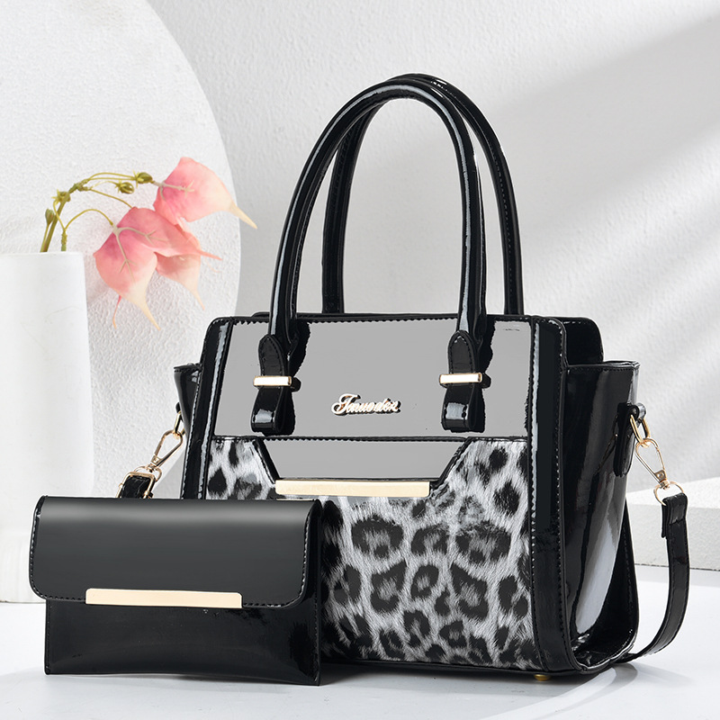 Ladies' Shiny Leather Design S - Interior Design Simple recension och pris