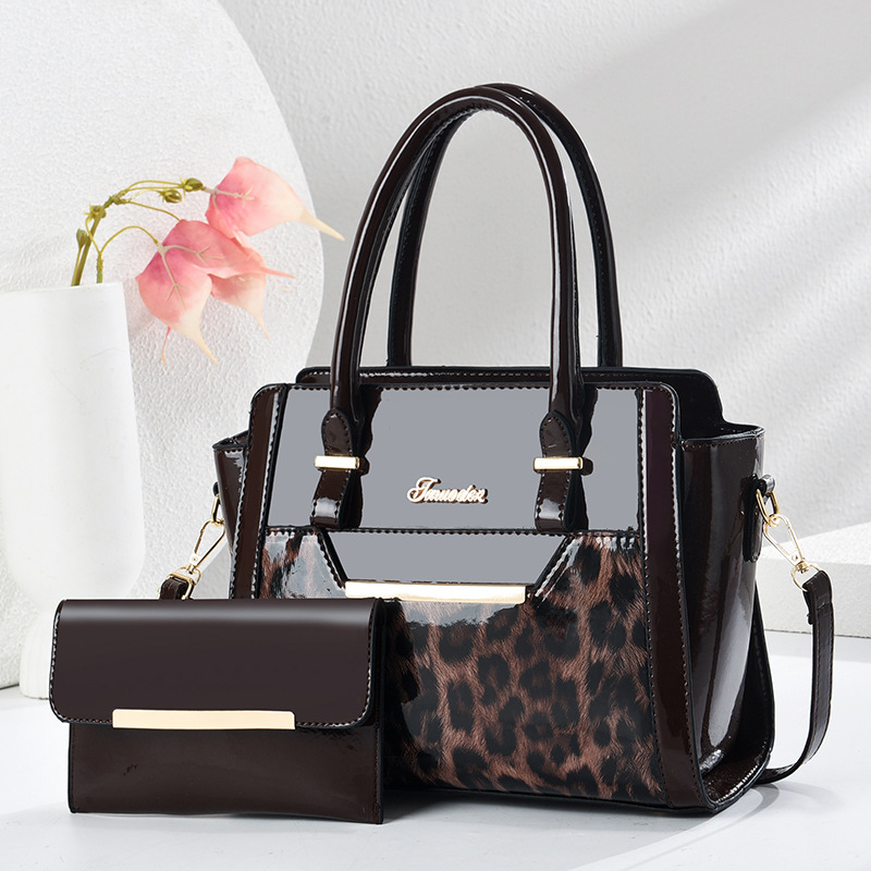 Ladies' Shiny Leather Design S - Interior Design Simple recension och pris